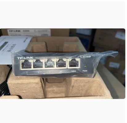 Compatto e potente TL-SG1005P 4-port POE Network Switch con alimentazione esterna