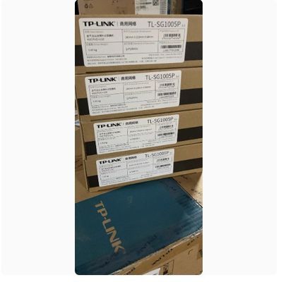Compatto e potente TL-SG1005P 4-port POE Network Switch con alimentazione esterna