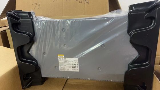 Speed Networking REF Juniper EX4300-48P 48x 1GB PoE RJ-45 4x 40GB QSFP Switch di rete